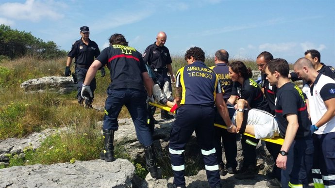 Rescate en la playa de Ris