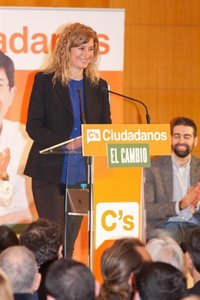 Irene Rivera espera aportar sentido común como 'número uno' de C's al Congreso por Málaga