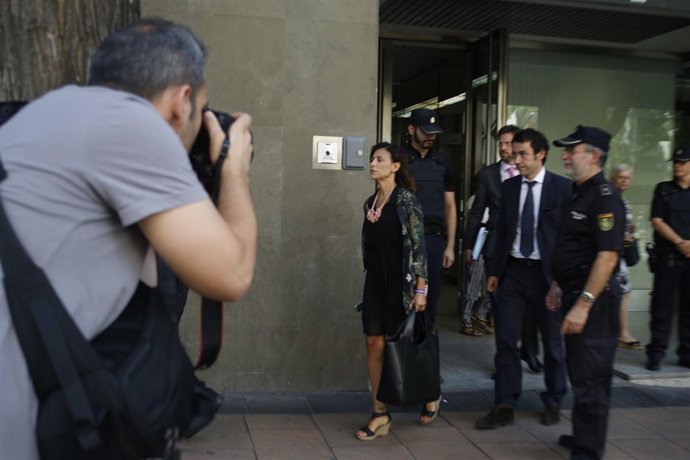 Alex Aranzabal a su salida de la vista oral