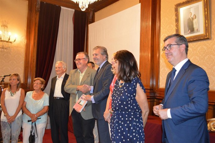 El ministro de Educación buscará un acuerdo de la LOMCE con "buenas formas"