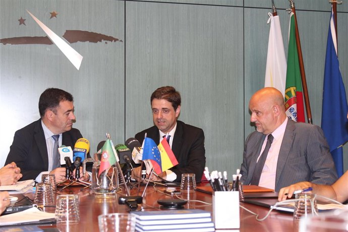 Firma convenio Eixo Atlántico