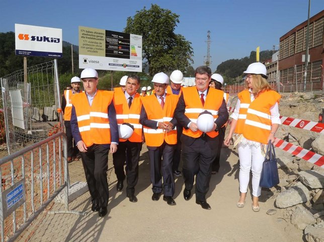 Visita a las obras de edfiifcación de Bolueta.