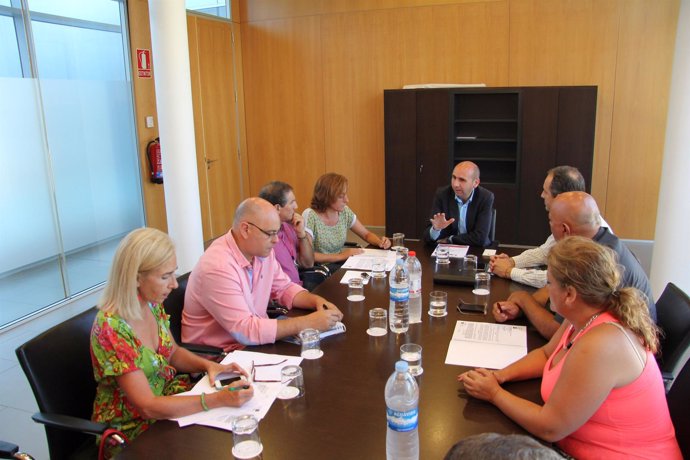 PSOE reunión con sindicatos de Diputación
