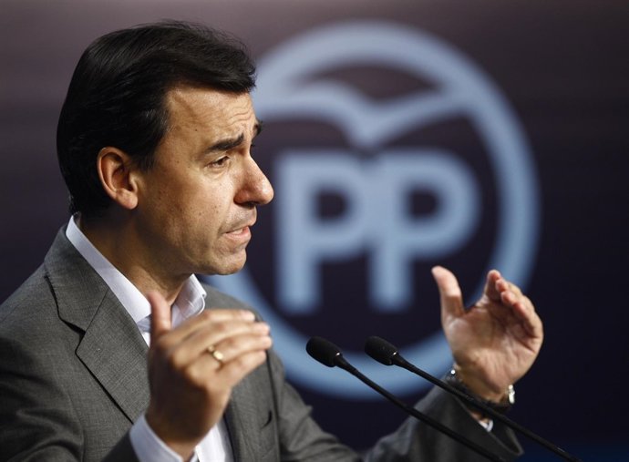 Fernando Martínez-Maíllo en la sede del PP