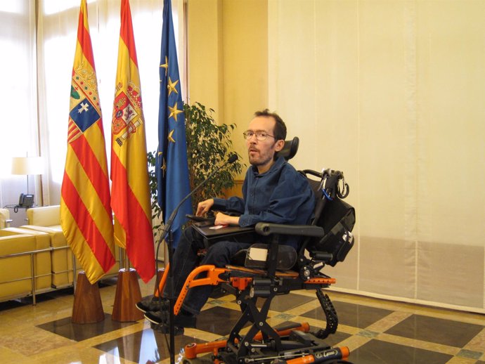 Pablo Echenique, este miércoles en la sede del Gobierno de Aragón