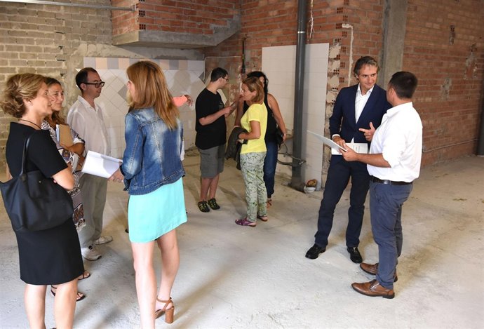 Visita al local cedido a la Fundación Obra San Martín