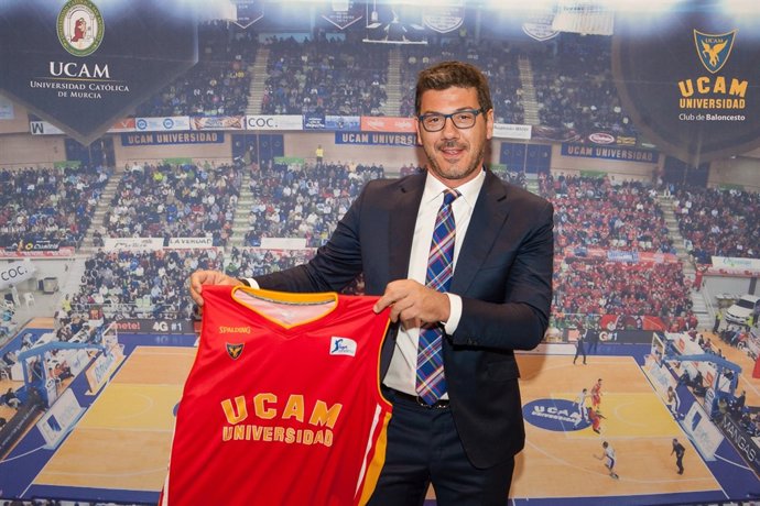 Fotis Katsikaris, presentado como nuevo entrenador del UCAM Murcia