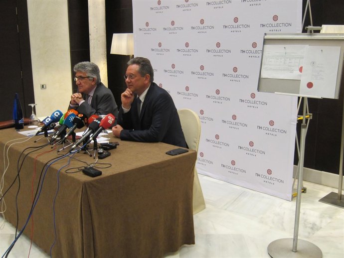 Hepburn Ferrer ha mostrado su certificado matrimonial de Gibraltar.