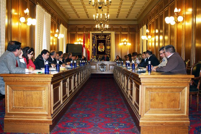 Pleno de la Diputación de Cuenca