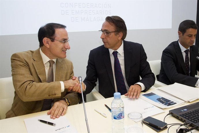Javier González de Lara (CEM) y Victorino Lluch (CaixaBank Andalucía oriental)