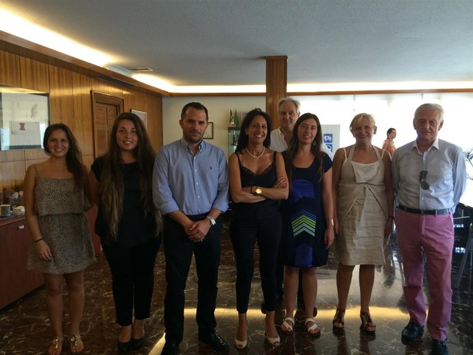 Reunión de Emaya con la FEHM