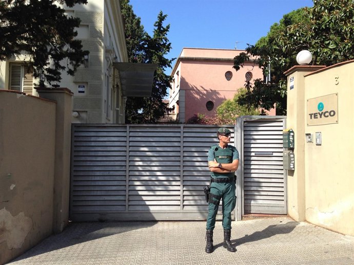 Registros en la sede de Tyco dentro de la operacón Petrum