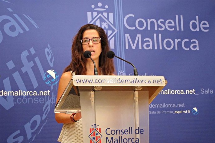 La consellera de Medio Ambiente, Sandra Espeja, en rueda de prensa