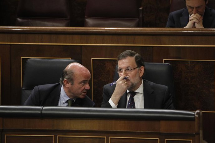 Rajoy y De Guindos en el Congreso