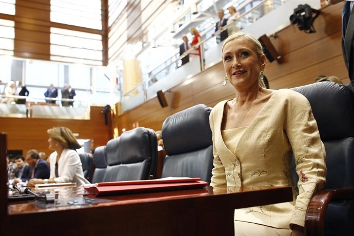 Cristina Cifuentes en el debate de investidura