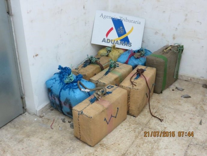 Alijo incautada frente a la costa Isla Cristina. 