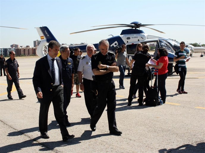 Cosidó visita la sede central del SMA