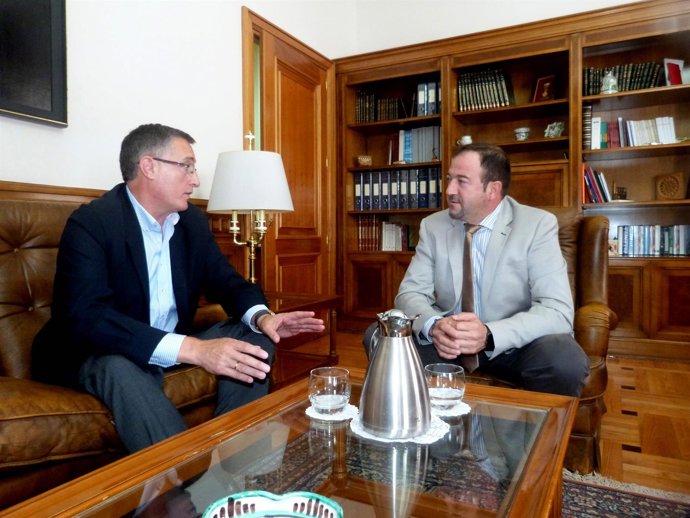 Manuel Blasco (PP) y Ramón Millán (PAR)