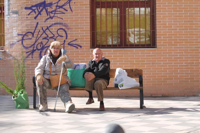 TERCERA EDAD, ANCIANO, VIEJO