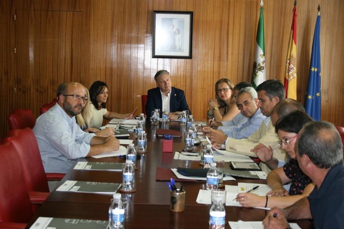 Reunión de la Comisión del PFEA 2015 de Córdoba en la Subdelegación