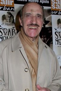 Rajoy lamenta la muerte de Sazatornil: "En nuestra memoria quedará la pasión con la que dedicó su vida a habernos reír"