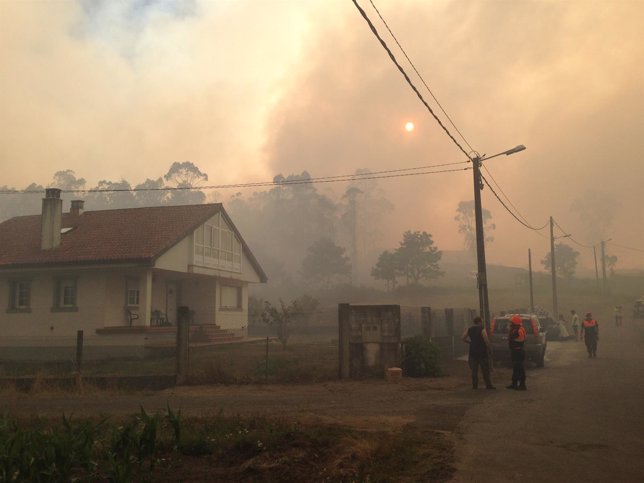 Incendio forestal en Figueras, Santiago de Compostela