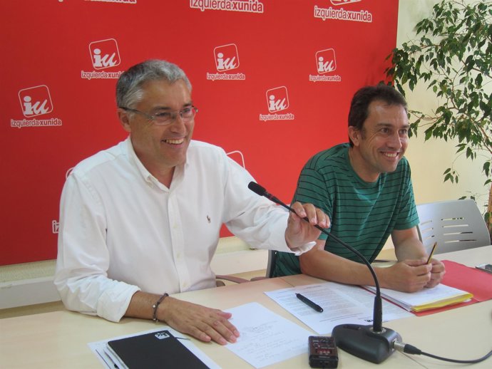 Manuel Orviz y Ovidio Zapico en rueda de prensa. 