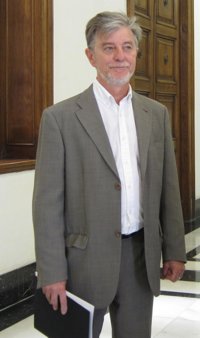 El alcalde pide dar "prioridad" a la investigación penal