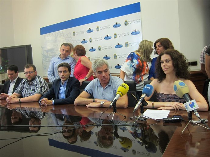 Represantes de plataformas y partidos