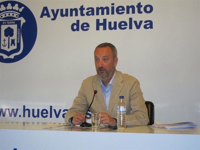 El portavoz del equipo de gobierno en el Ayto de Huelva, Manuel Gómez. 