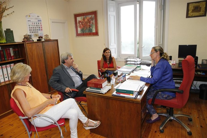 Reunión con el consejero