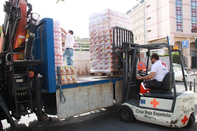 Imagen del reparto de alimentos