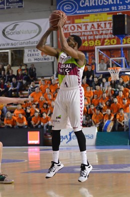 Darius Adams En El FIATC JOVENTUT - GIPUZKOA BASKET