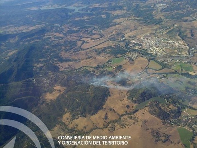Incendio en Los Barrios (Cádiz)