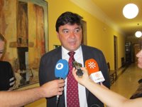 El alcalde ve una "falta de respeto" que Gómez-Pomar visite obras de la Alta Velocidad "sin contactar" con él