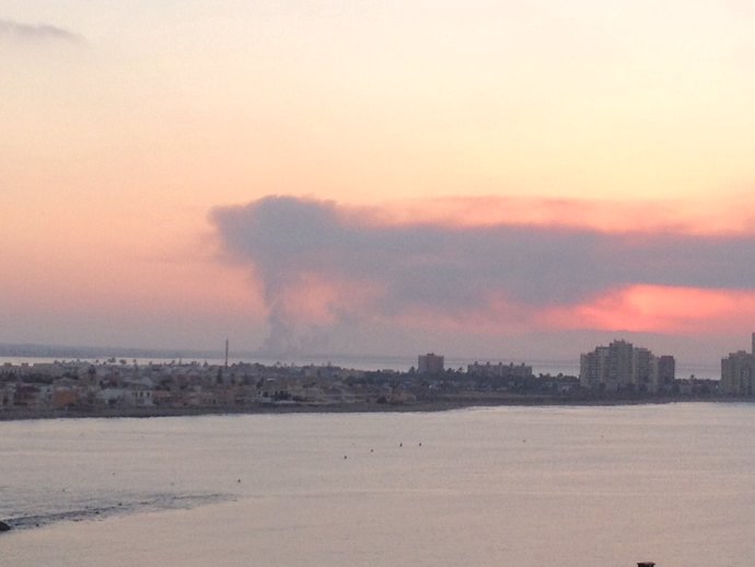 Imagen del incendio desde Cabo de Palos