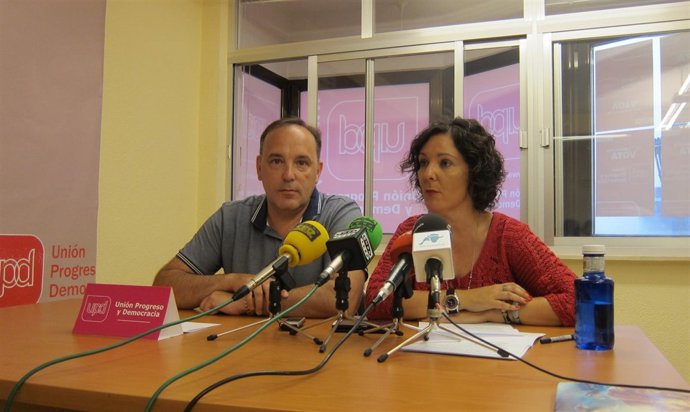 Anselmo Avendaño y Águeda Arranz, en Salamanca.