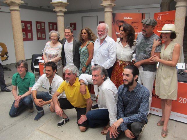 Raprato de Asamblea de Mujeres del Festival de Mérida