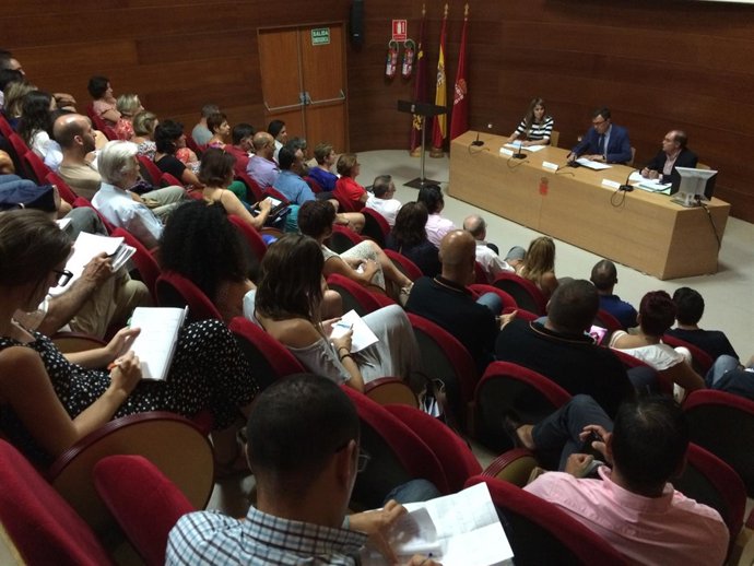 Imagen del encuentro con las ONG