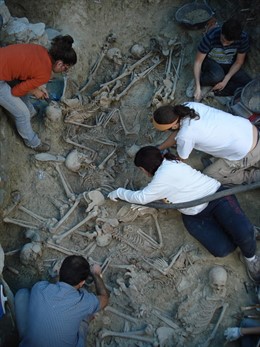 Restos de la fosa común de Gurb