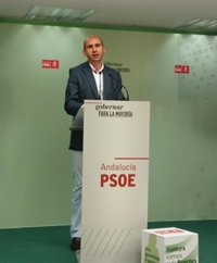 PSOE-A advierte al Gobierno de que no consentirá "trato discriminatorio" a Andalucía