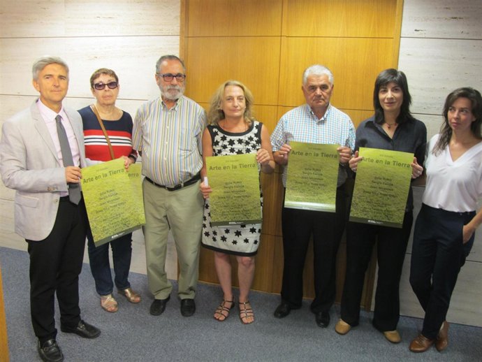 Participantes en la presentación