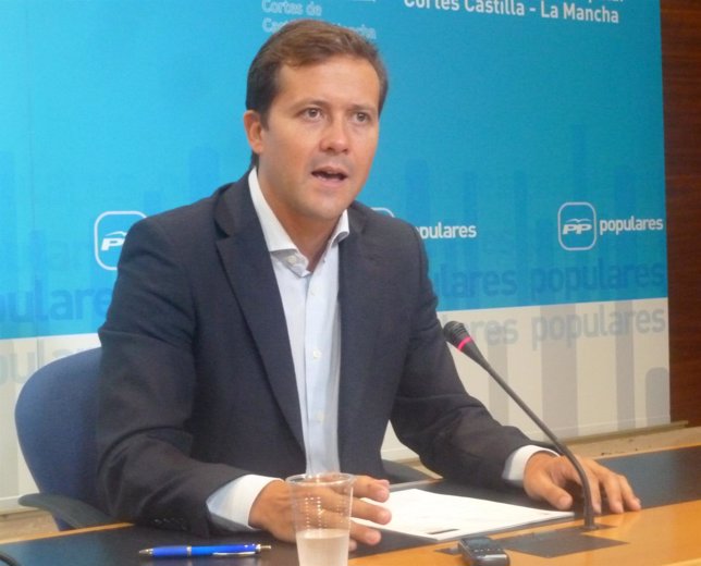 Carlos Velazquez, portavoz adjunto del PP en las Cortes