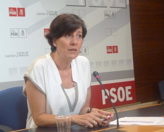 Blanca Fernández, portavoz del Grupo Socialista en las Cortes