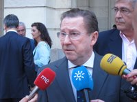 De Llera: Alaya "revela actitudes que no son propias de magistrados"