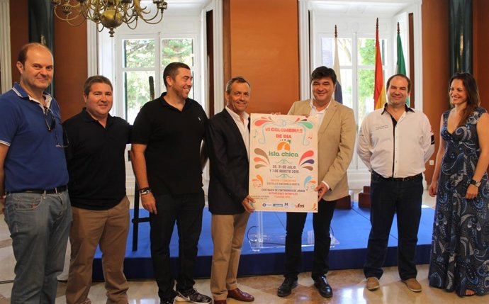 Presentación de las 'Colombinas de Día'. 