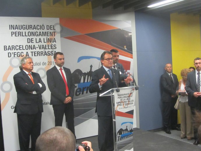 Terrassa organiza una jornada festiva para la inauguración de los nuevos FGC