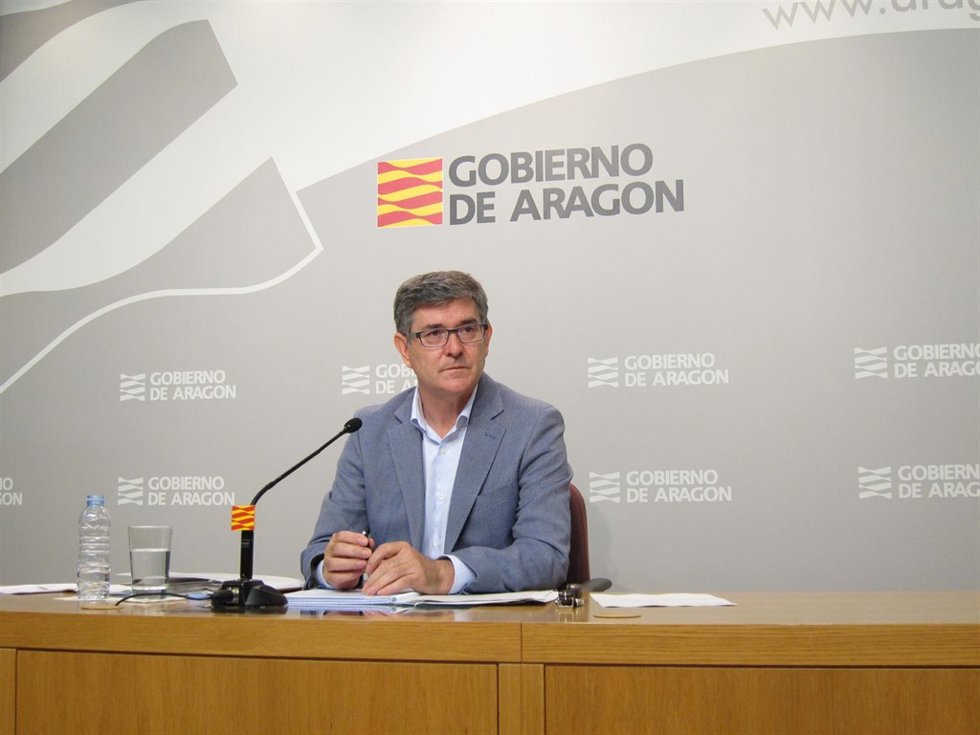 El consejero de Presidencia del Gobierno de Aragón, Vicente Guillén