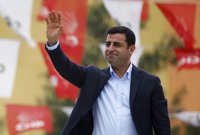 El líder del HDP pide que cesen las hostilidades entre Turquía y milicianos del PKK