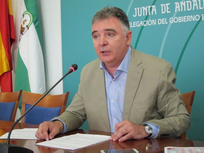 El delegado de la Junta en Huelva, Francisco José Romero. 